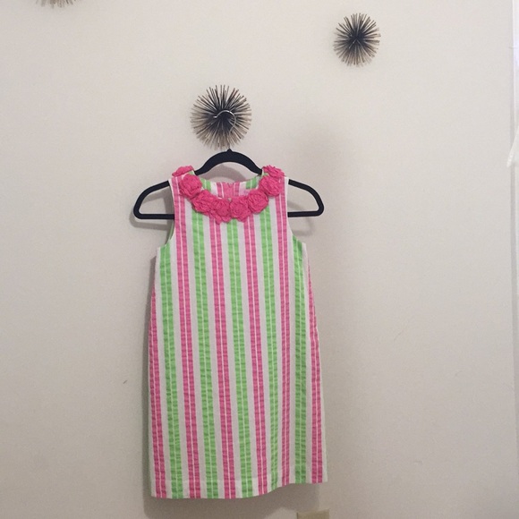 Lilly Pulitzer flower shift dress - Picture 2 of 7